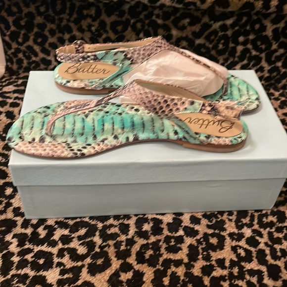 Butter Abalone Thong Sandal mint snake - Picture 2 of 6